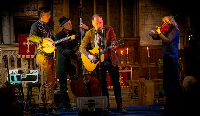 Americana & Bluegrass Daytime Music with Thunderbridge Trio – Sun 4th Jan